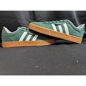 NEW NIB Adidas Daily 3.0 Green White Gum Sole Men's Size 10 IF7487 Casual Shoe